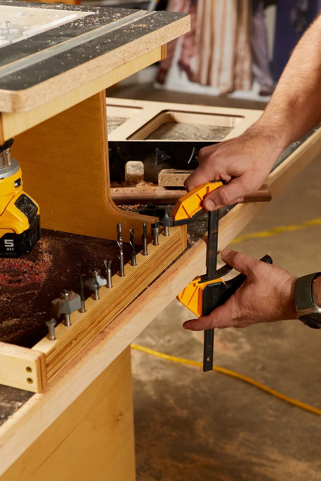KM Tools Benchtop Router Table for 3x3 Custom Trim Router Jig - Image 30
