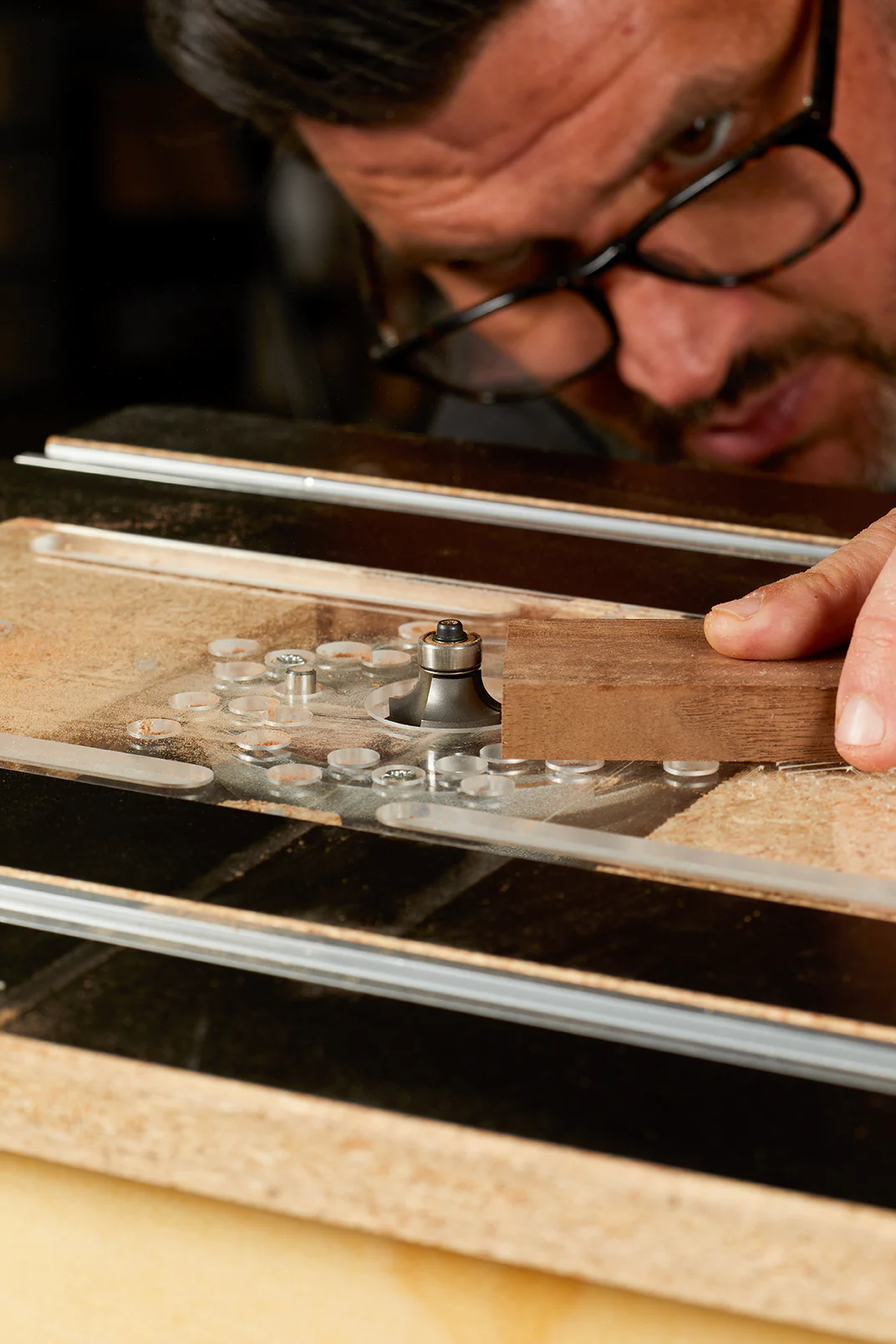 KM Tools Benchtop Router Table for 3x3 Custom Trim Router Jig - Image 38