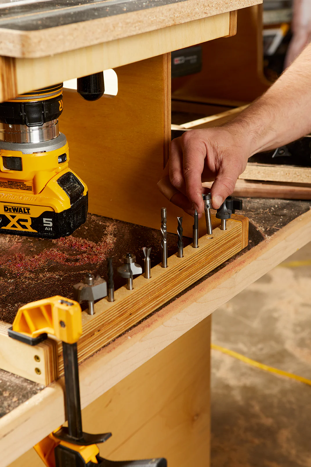 3X3 Custom 6-in-1 Universal Trim Router Jig + KM Tools Benchtop Router Table Bundle - Image 5