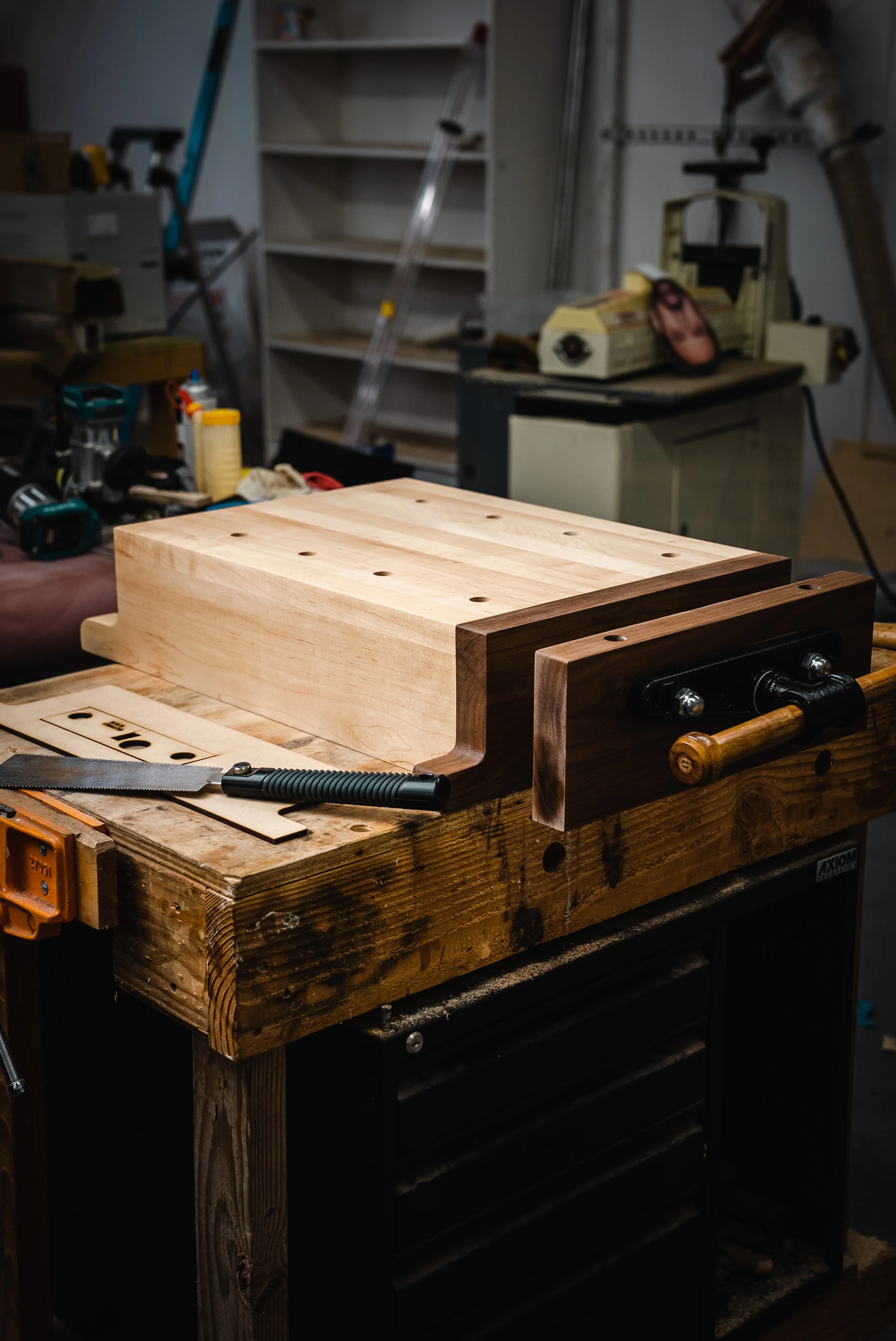 Micro-Workbench With One-Handed Vise Template With Build Plans - Image 5