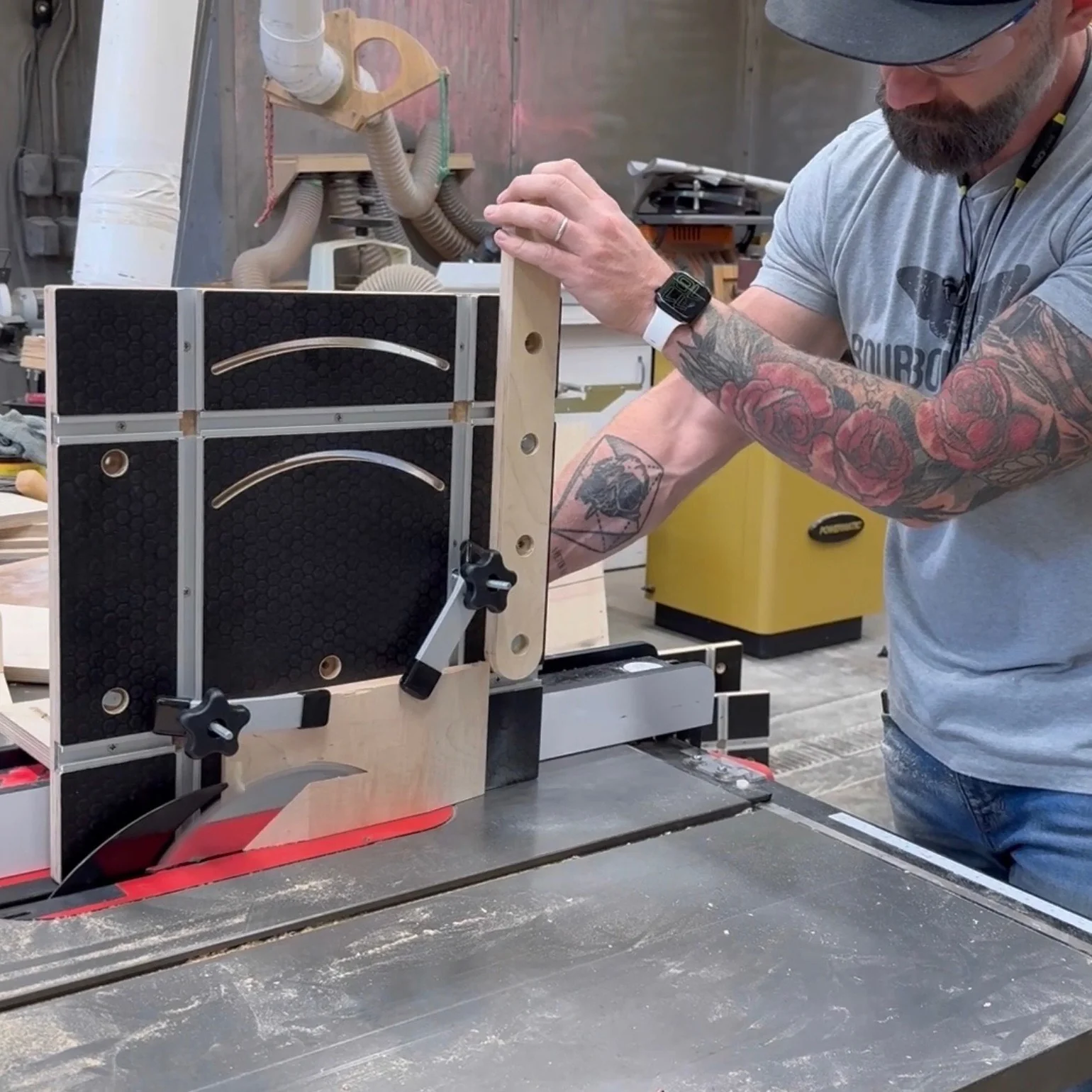Universal Table Saw Jig - Image 4